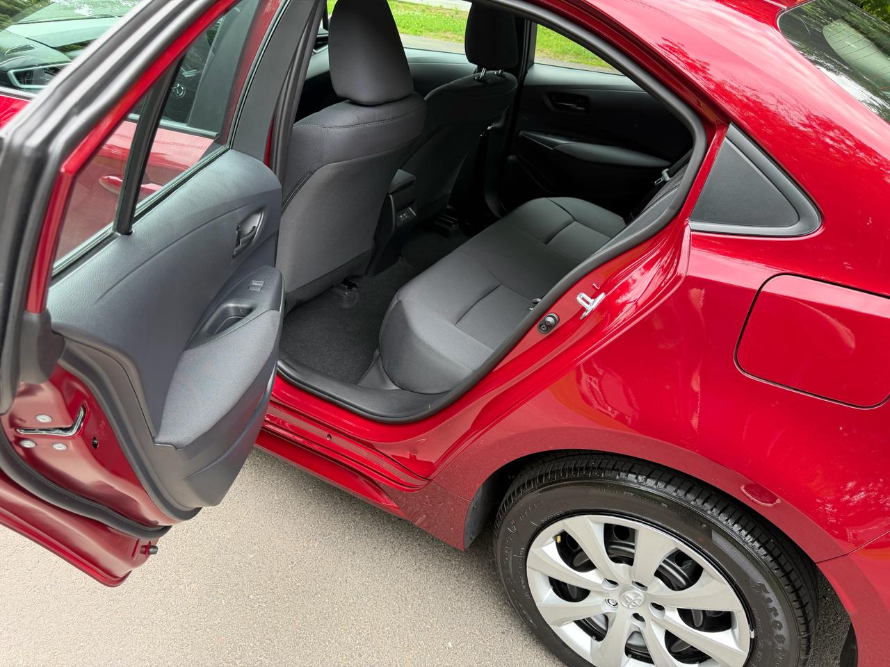 Toyota Corolla LE 2026