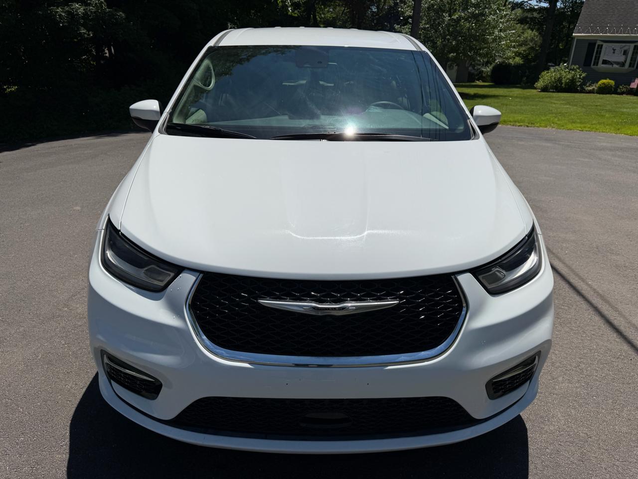 Chrysler Pacifica Hybrid Touring L 2023