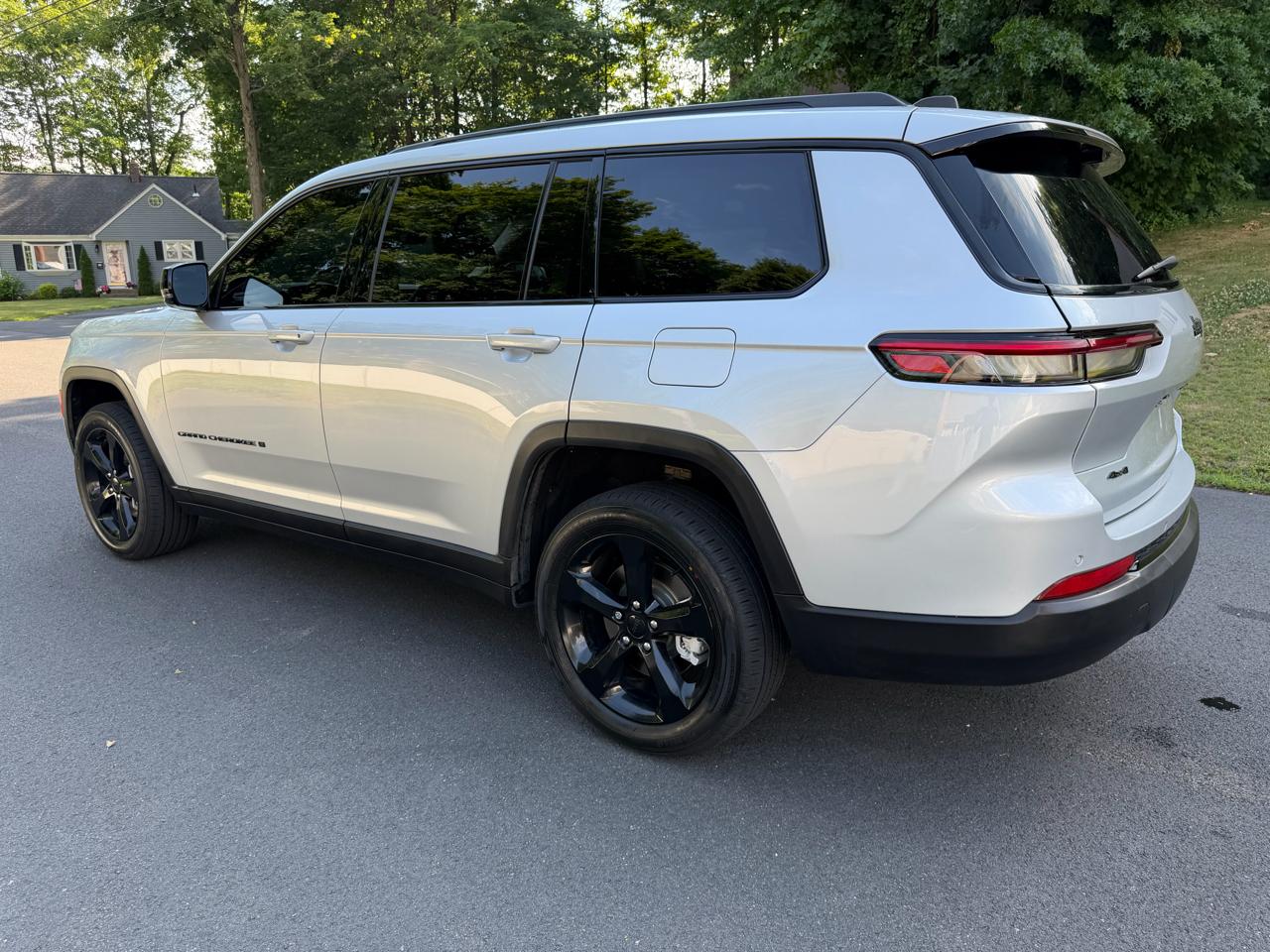 Jeep Grand Cherokee L Limited 4WD 2023