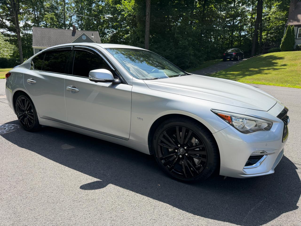 Infiniti Q50 3.0t LUXE AWD 2020