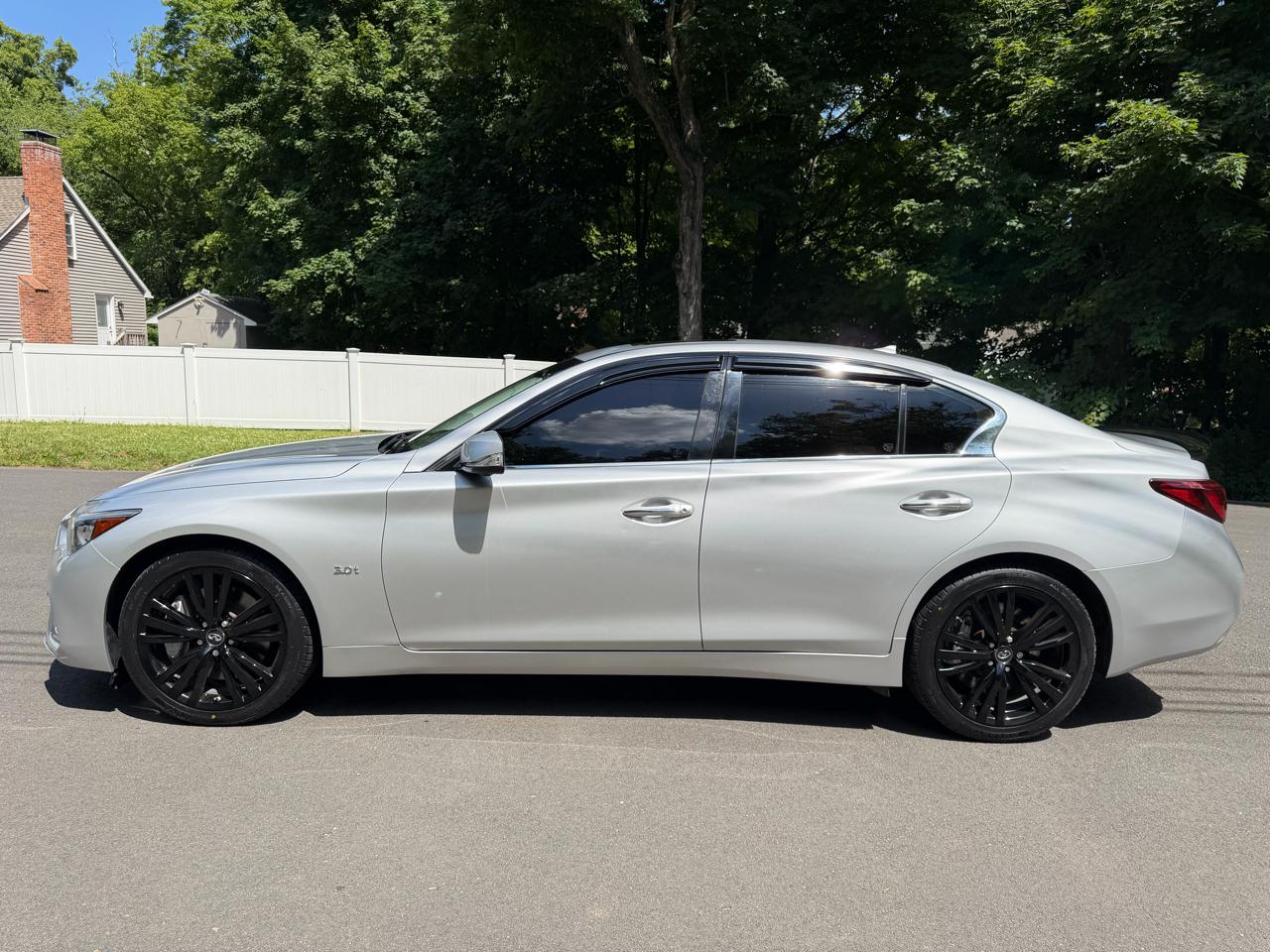 Infiniti Q50 3.0t LUXE AWD 2020