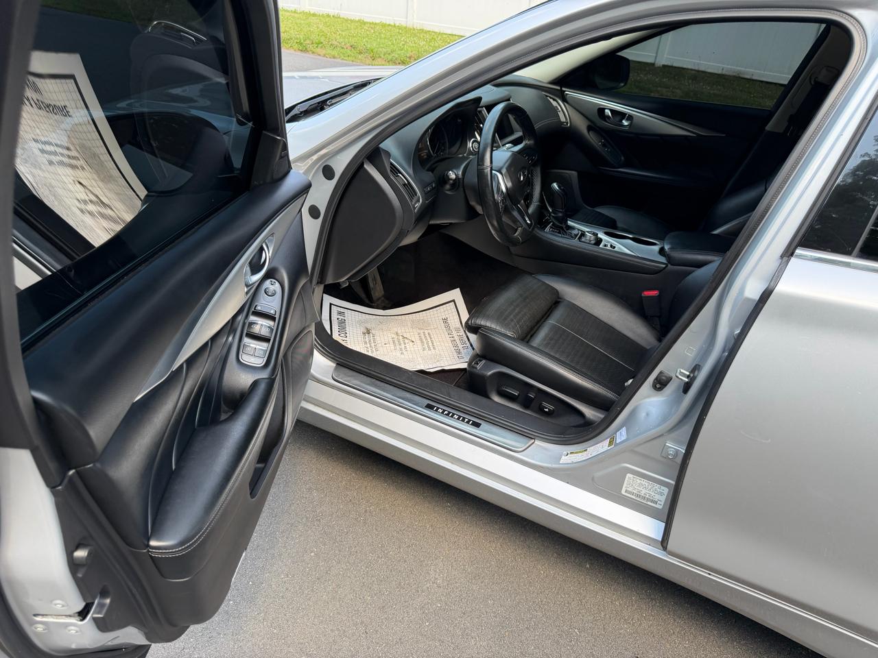 Infiniti Q50 3.0t LUXE AWD 2020