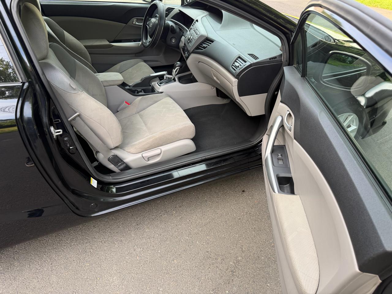 Honda Civic EX Coupe 5-Speed AT 2012