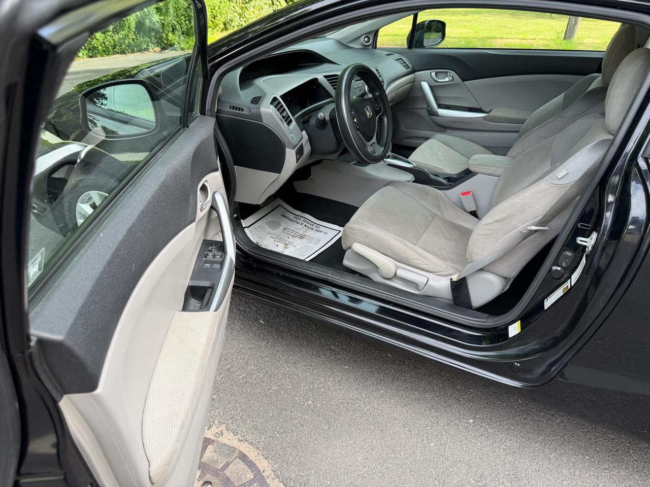 Honda Civic EX Coupe 5-Speed AT 2012