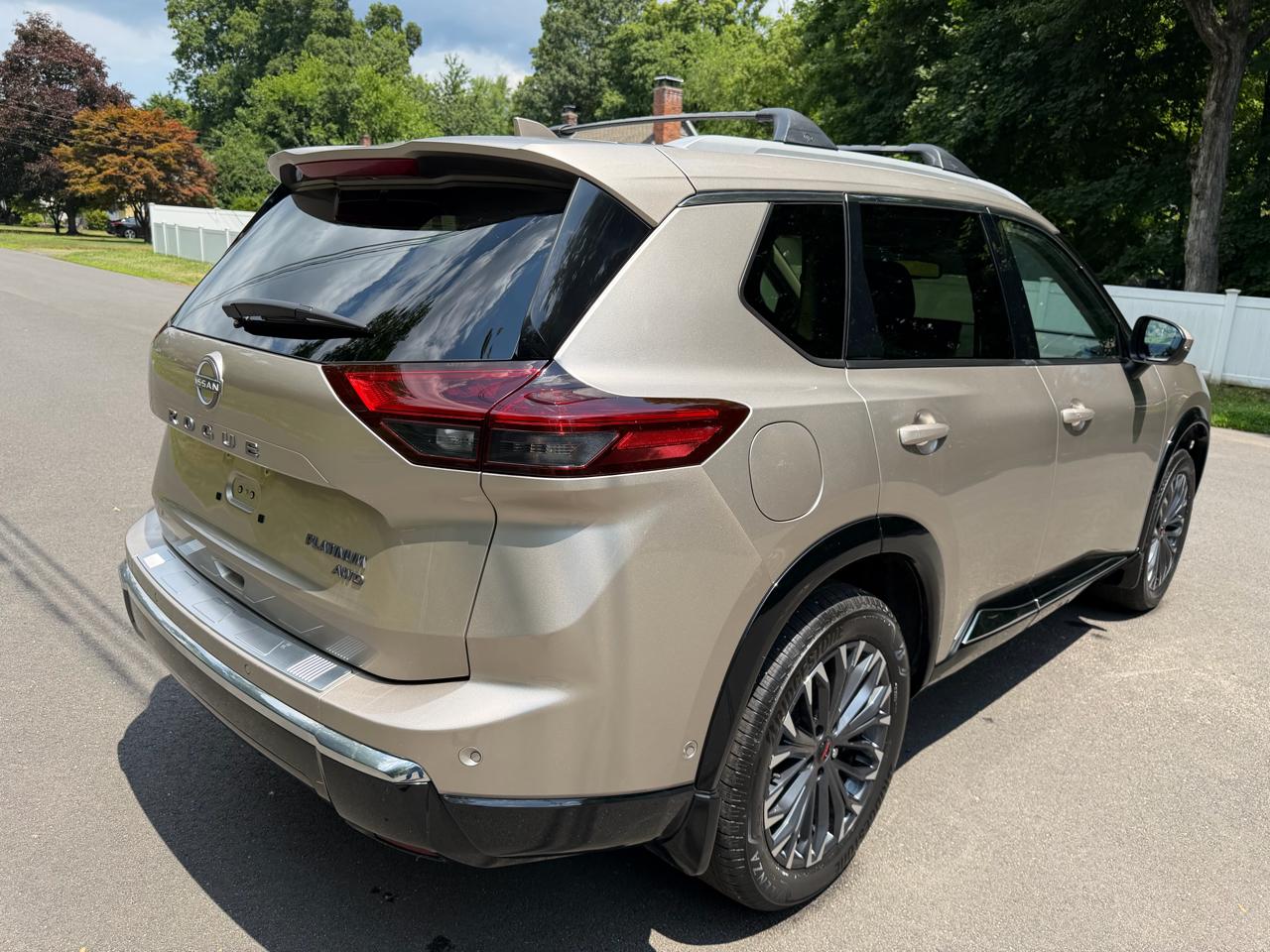 Nissan Rogue Platinum AWD 2026