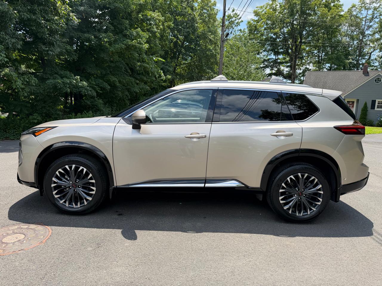 Nissan Rogue Platinum AWD 2026