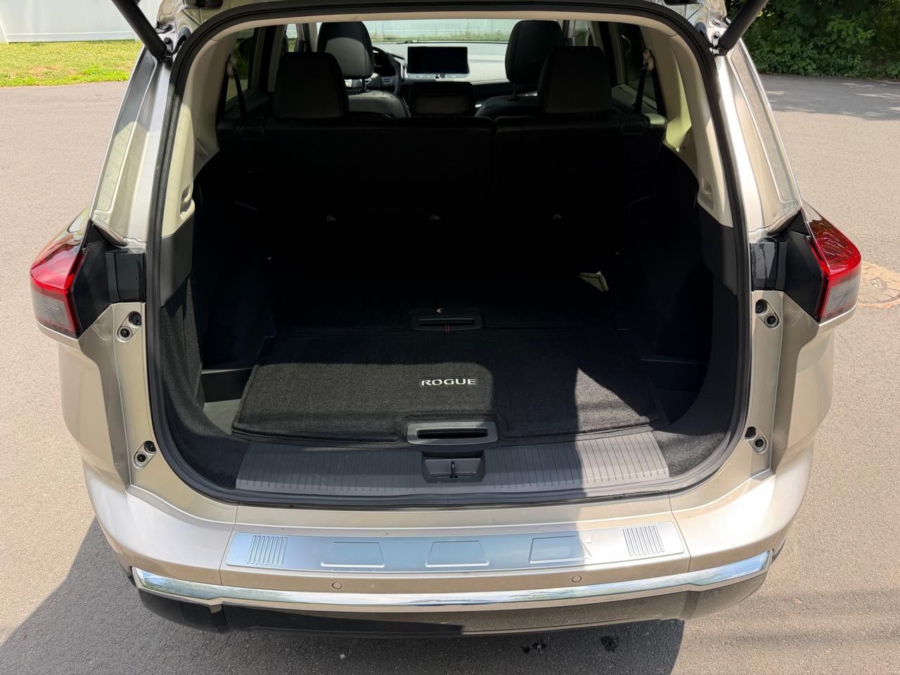 Nissan Rogue Platinum AWD 2026