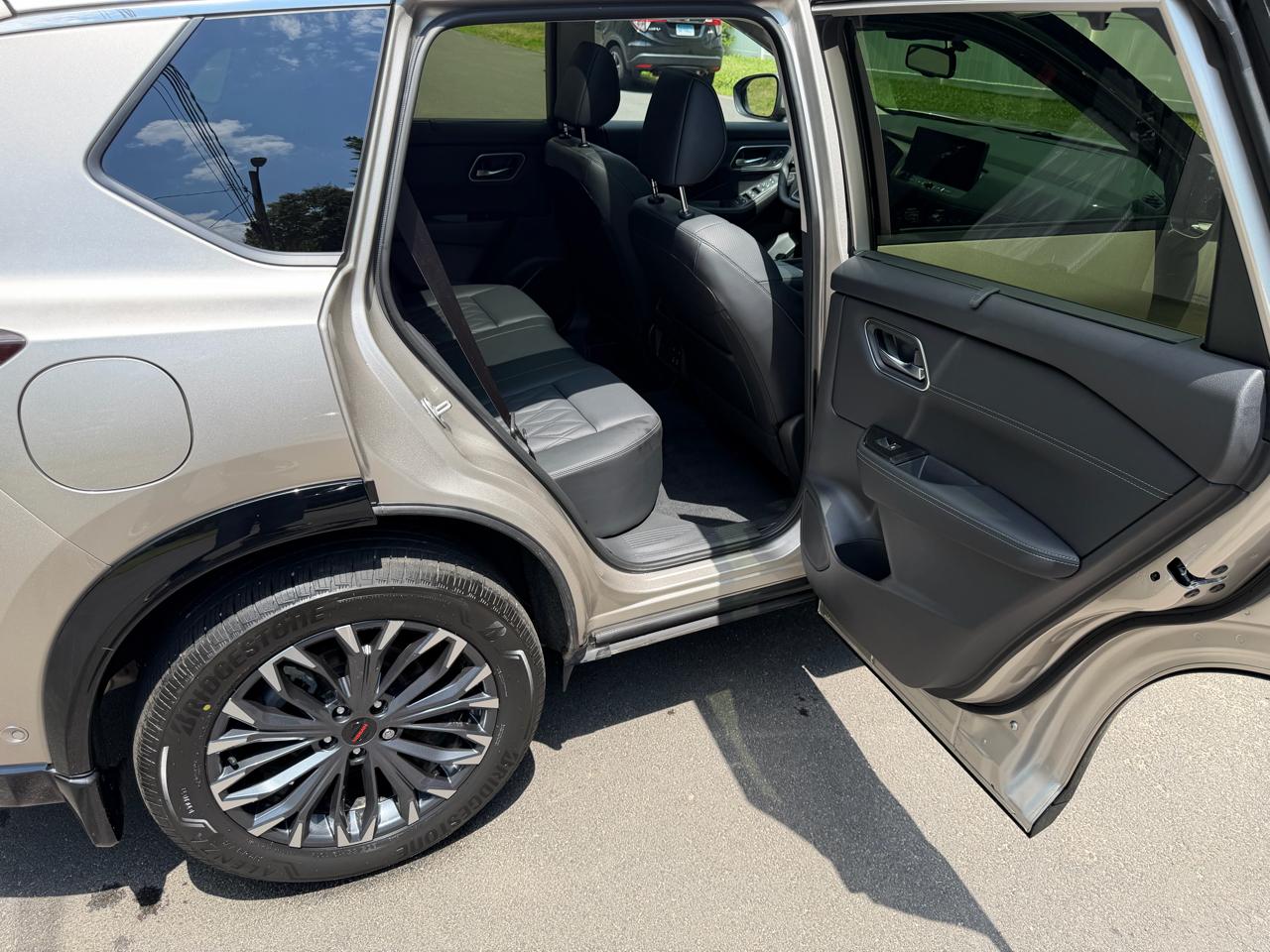 Nissan Rogue Platinum AWD 2026
