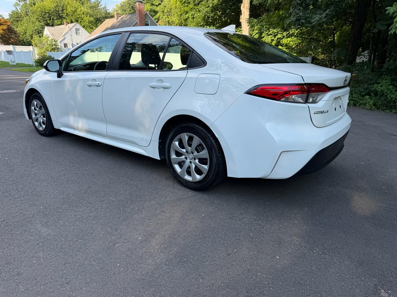 Toyota Corolla LE 2025