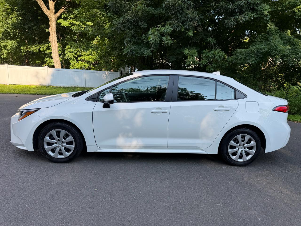 Toyota Corolla LE 2025