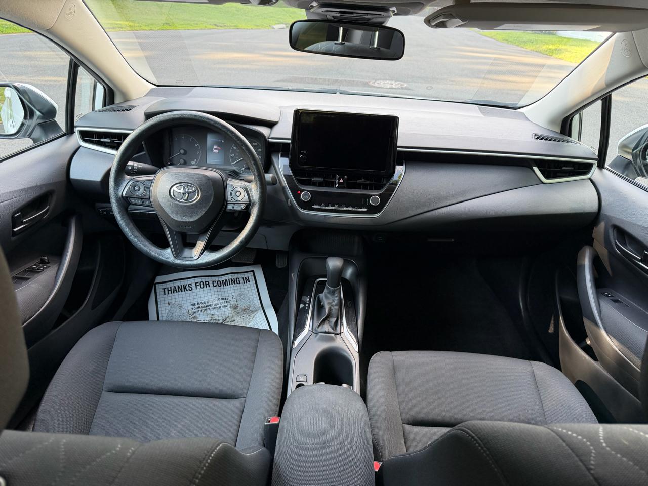 Toyota Corolla LE 2025