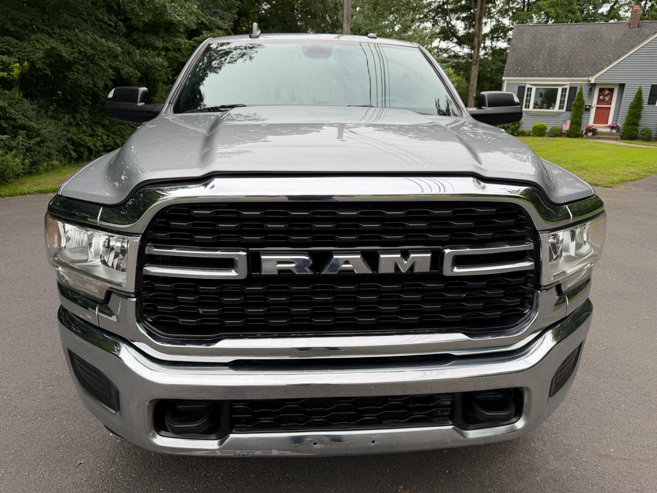 RAM 2500 Tradesman Crew Cab SWB 4WD 2022