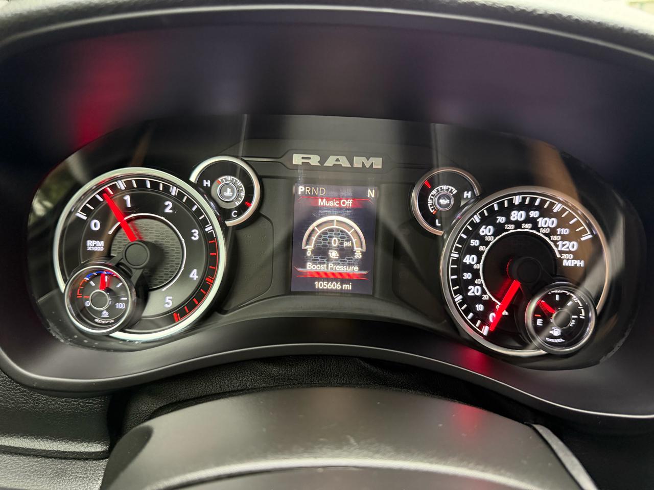 RAM 2500 Tradesman Crew Cab SWB 4WD 2022