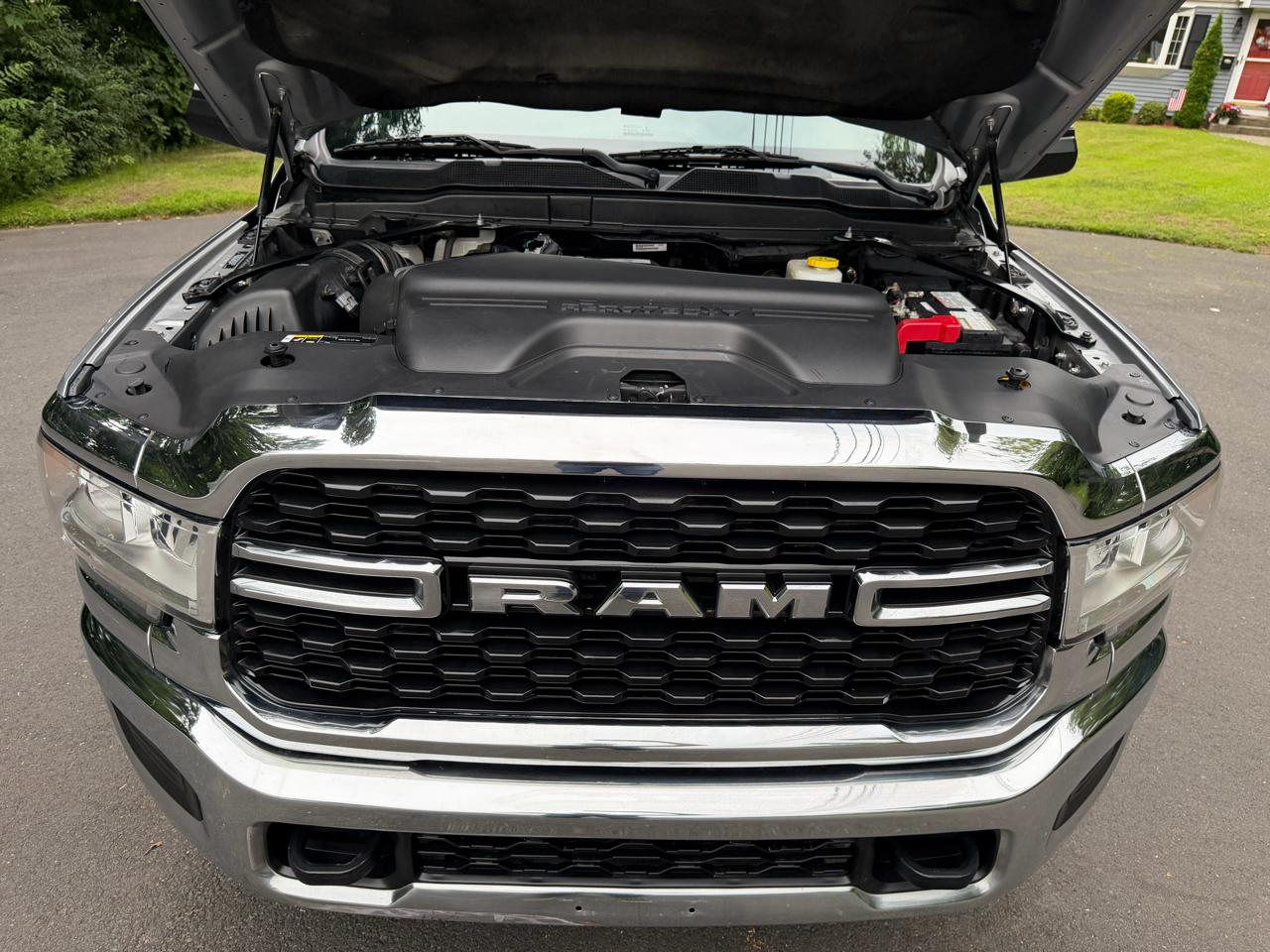 RAM 2500 Tradesman Crew Cab SWB 4WD 2022