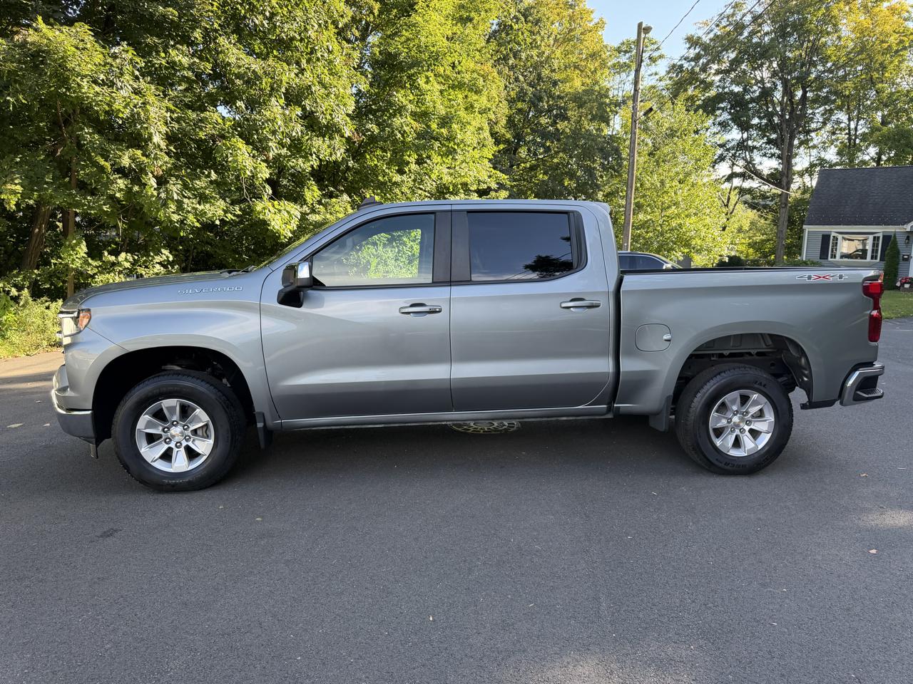 Chevrolet Silverado 1500 4WD Crew Cab 147" LT w/1LT 2026
