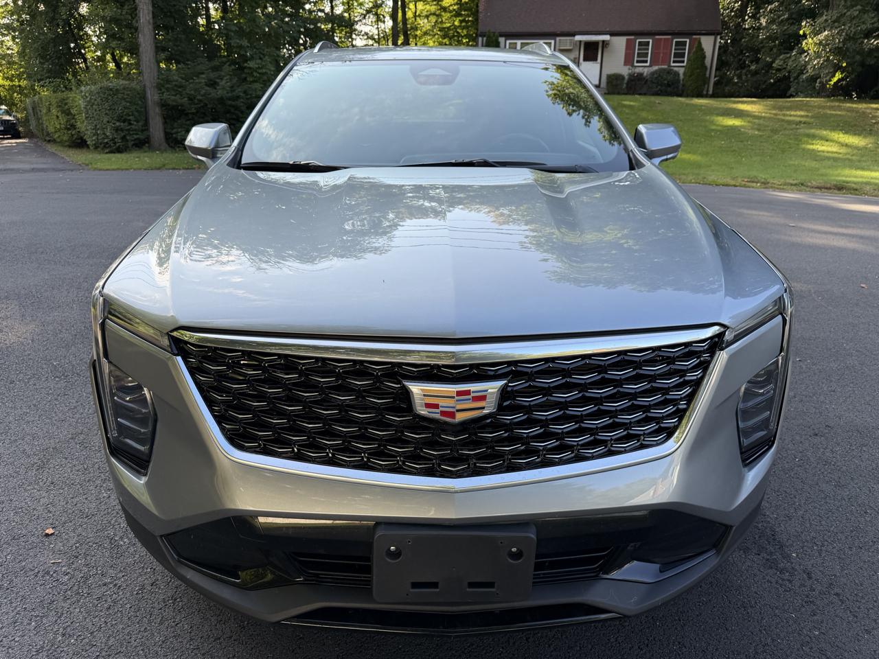 Cadillac XT4 Premium Luxury AWD 2024