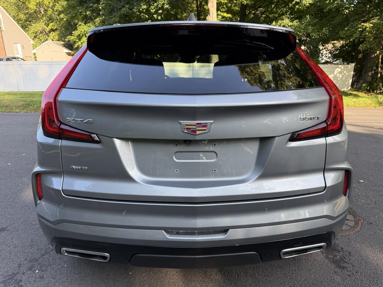Cadillac XT4 Premium Luxury AWD 2024