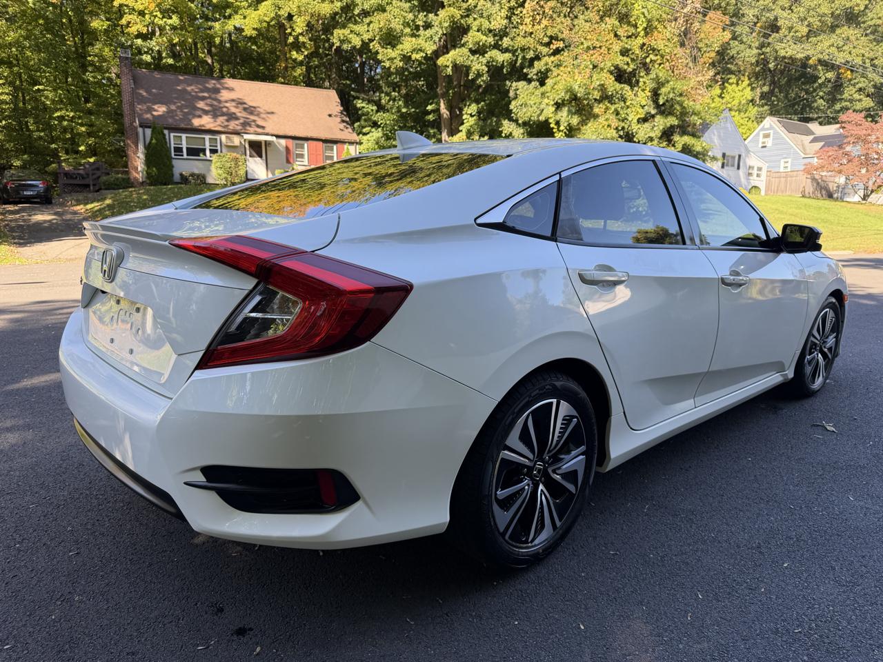 Honda Civic EX-TL Sedan CVT 2018