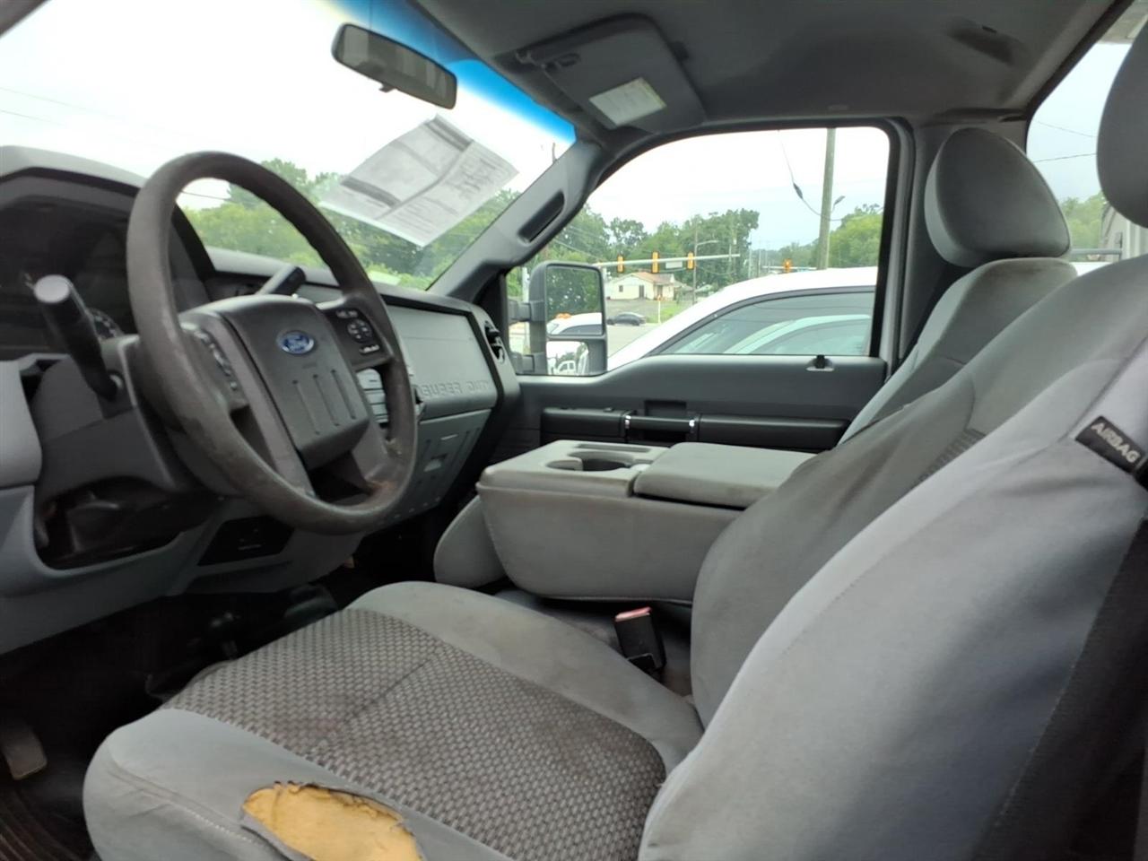 Ford Super Duty F-450 DRW  2016