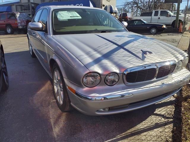 2004 Jaguar XJ 