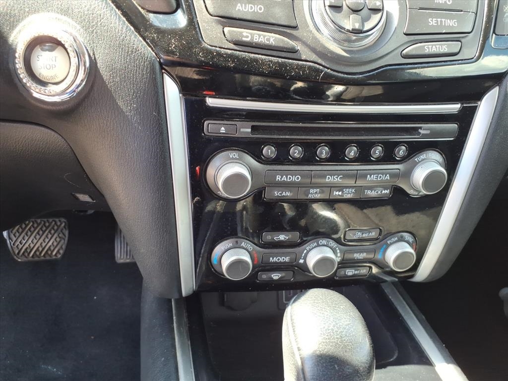 Nissan Pathfinder  2020 Nissan Pathfinder  2020