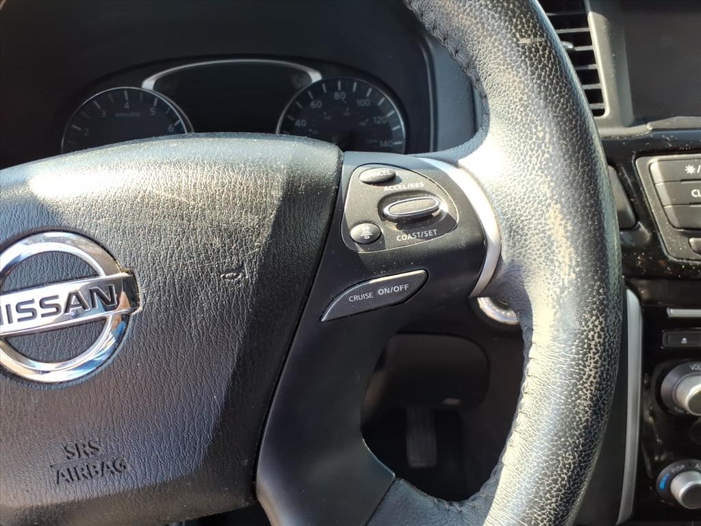 Nissan Pathfinder  2020