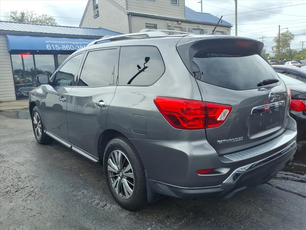Nissan Pathfinder  2018