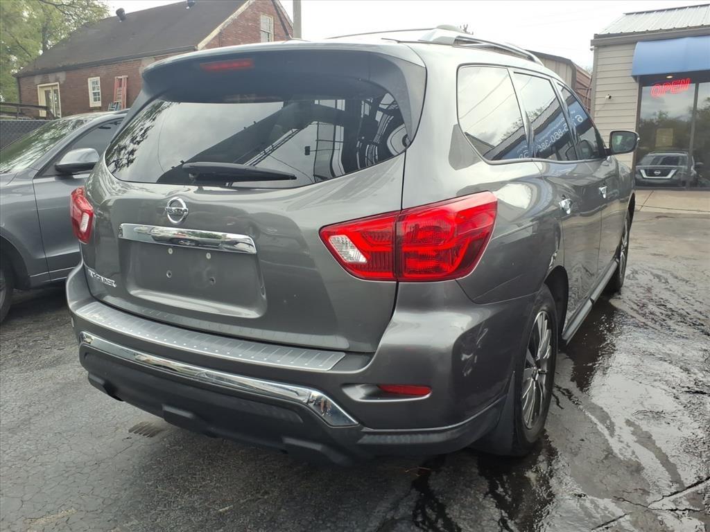 Nissan Pathfinder  2018