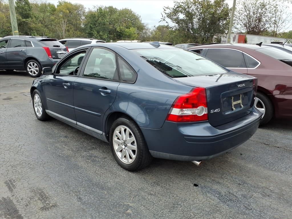 Volvo S40  2006 Volvo S40  2006