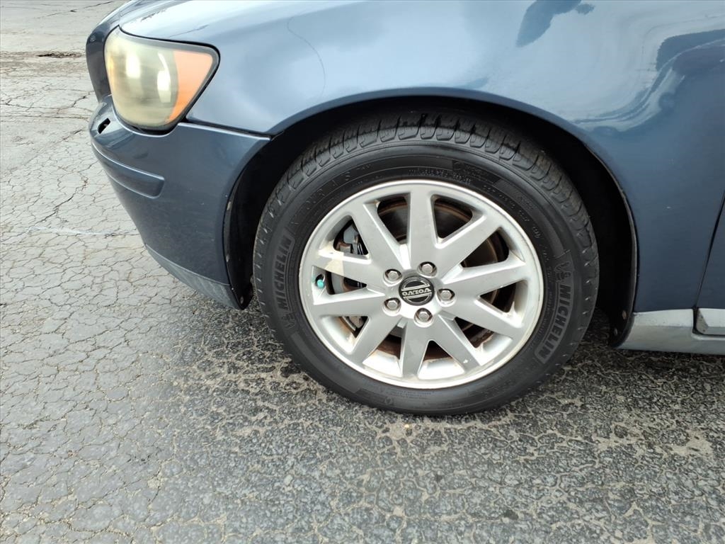 Volvo S40  2006 Volvo S40  2006