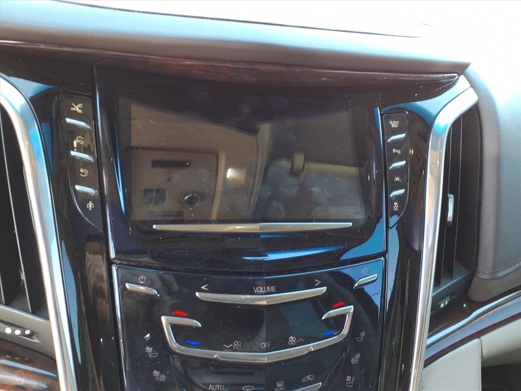 Cadillac Escalade  2016