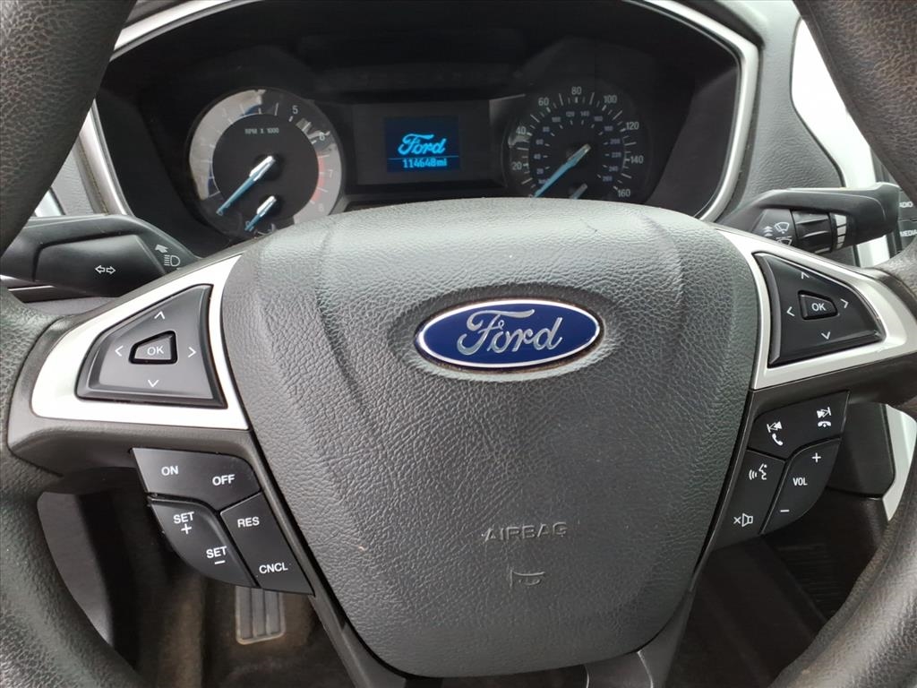 Ford Fusion  2016