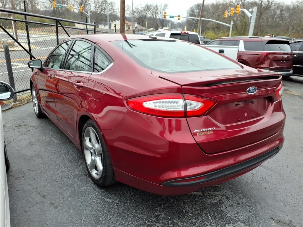 Ford Fusion  2016