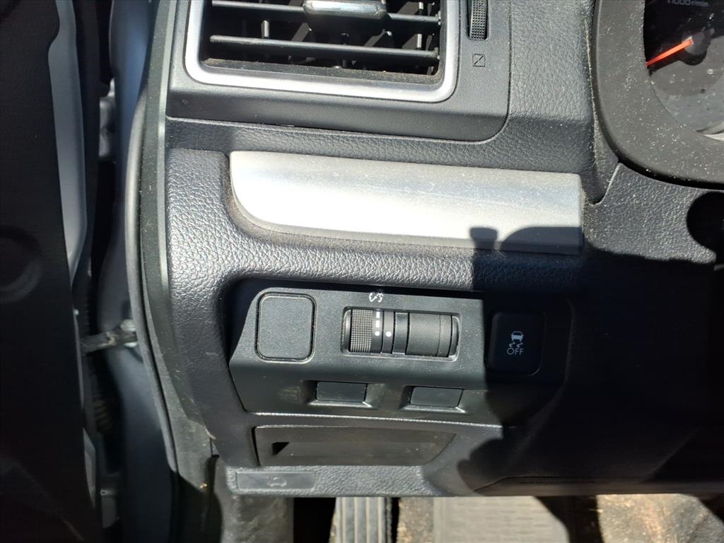 Subaru Crosstrek  2016