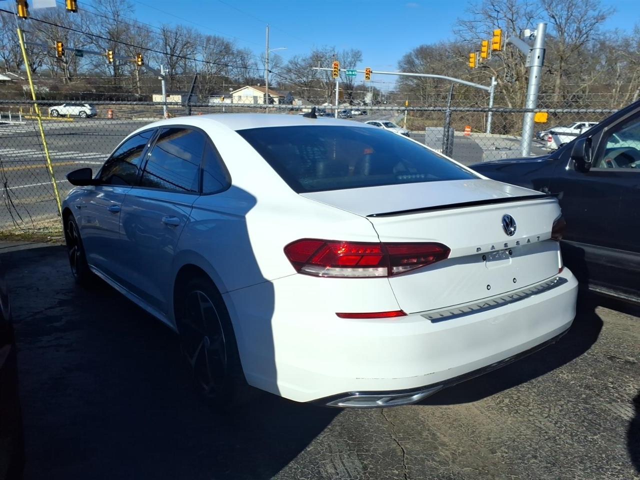 Volkswagen Passat  2021