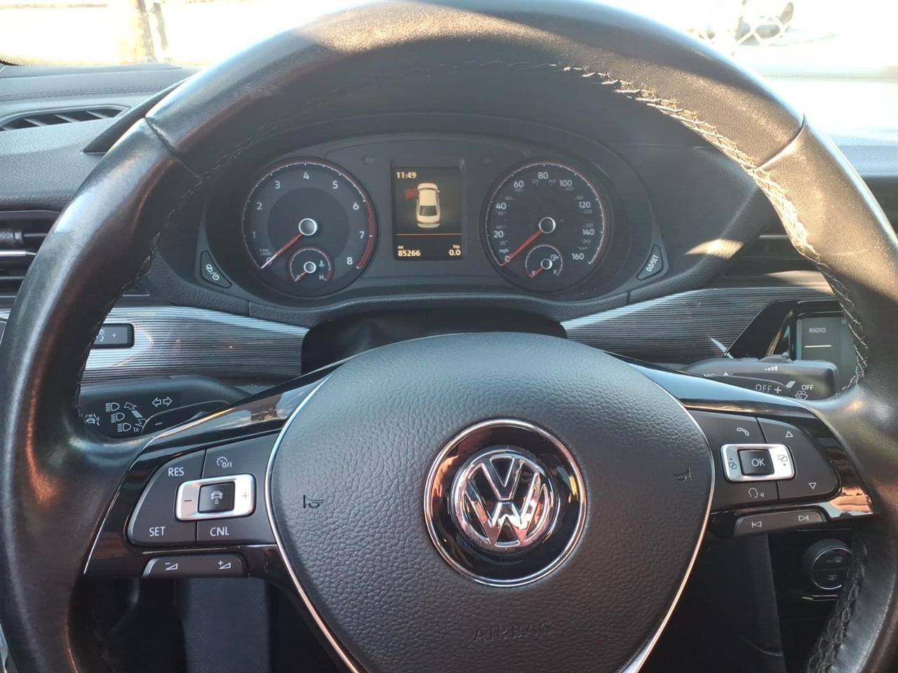 Volkswagen Passat  2021