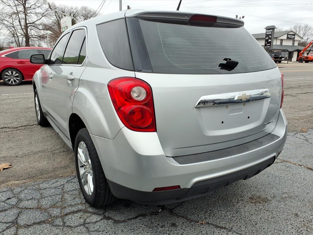 Chevrolet Equinox  2011