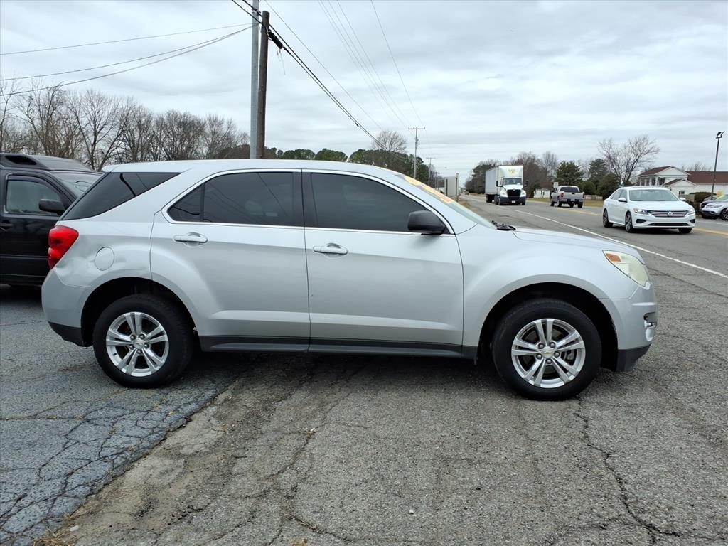 Chevrolet Equinox  2011