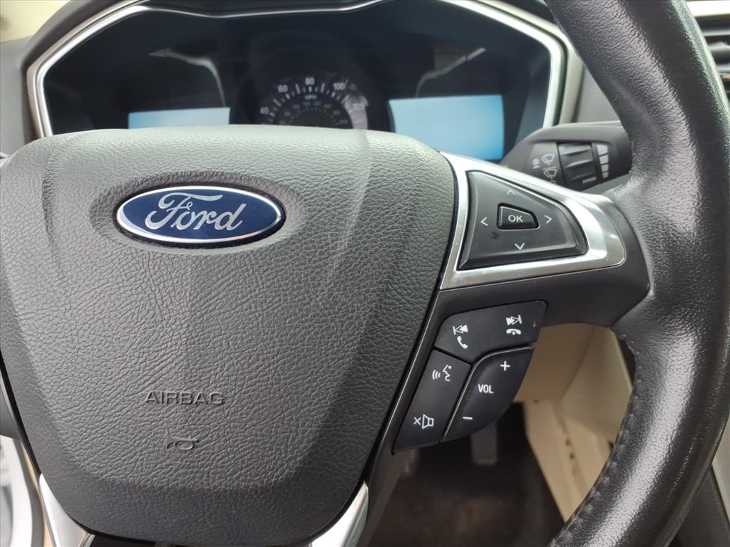 Ford Fusion  2015