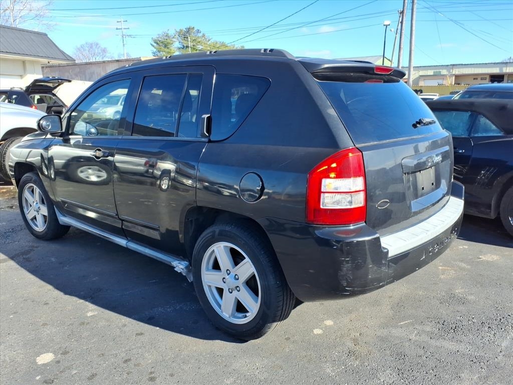 Jeep Compass  2010