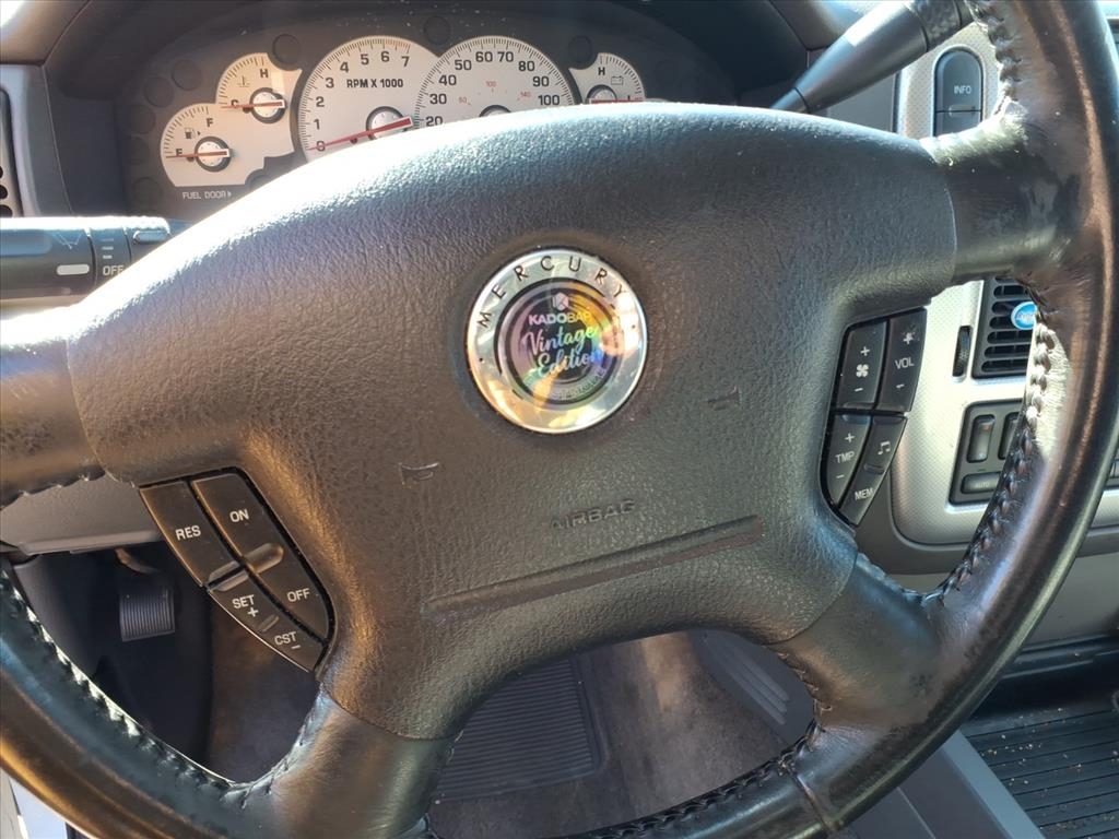 Mercury Mountaineer  2003