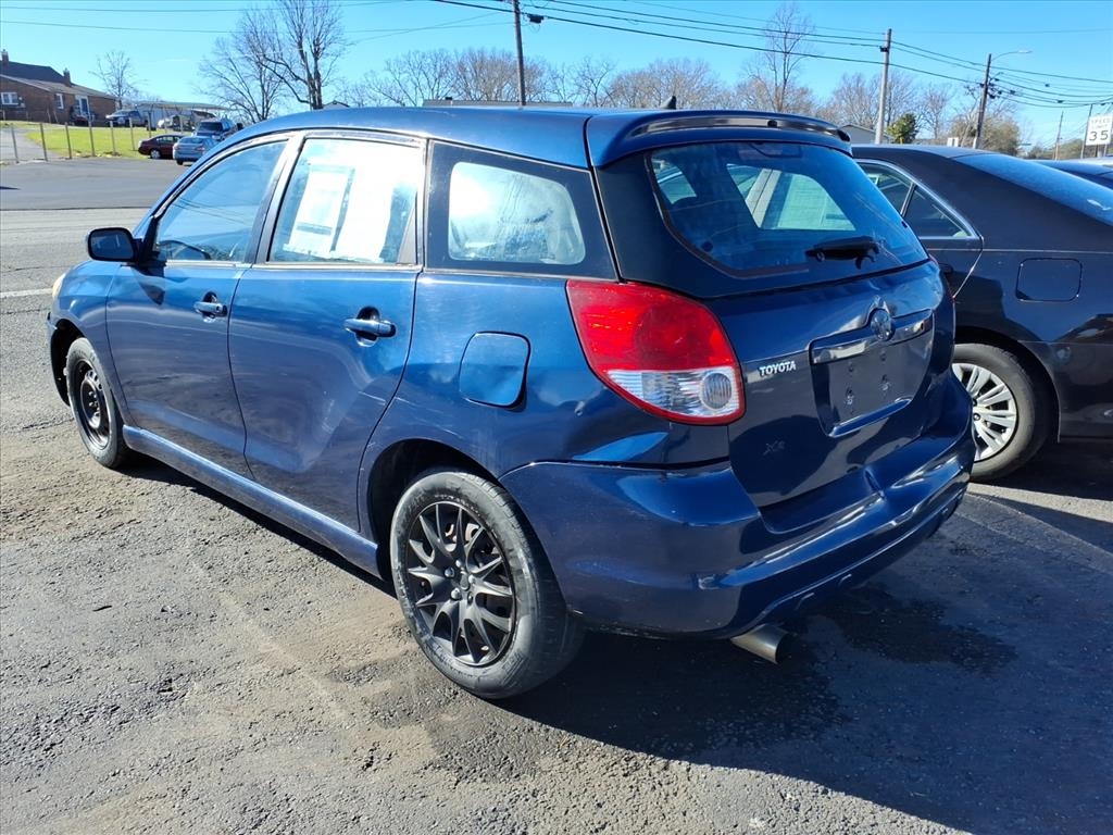 Toyota Matrix  2004
