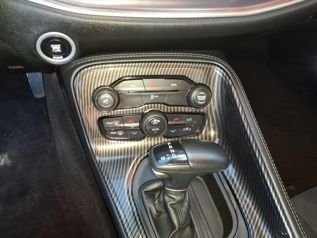 Dodge Challenger  2016