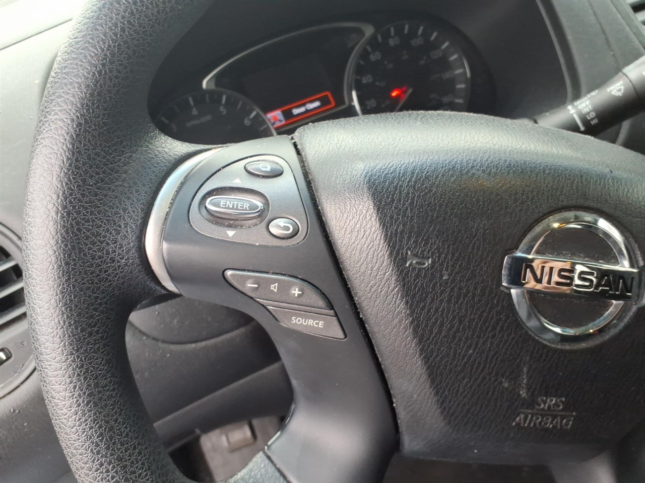 Nissan Pathfinder  2015