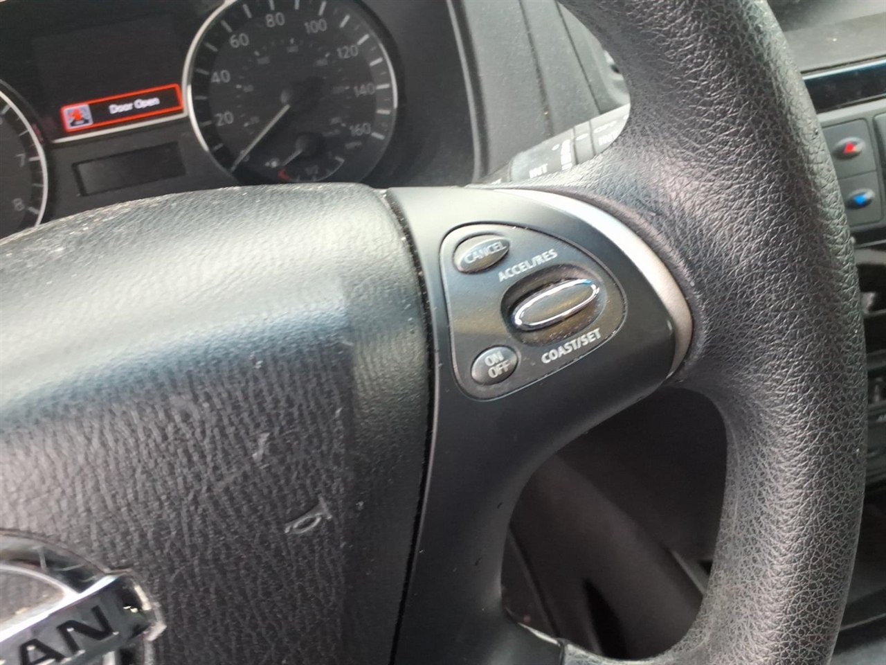 Nissan Pathfinder  2015