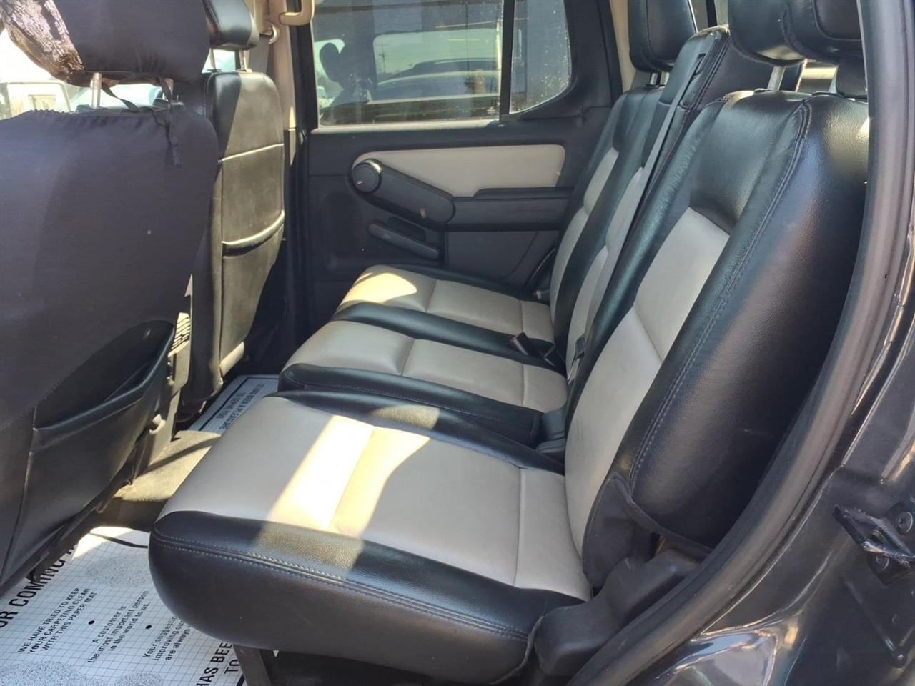 Ford Explorer Sport Trac  2007