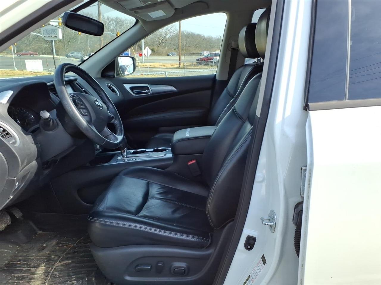 Nissan Pathfinder  2018