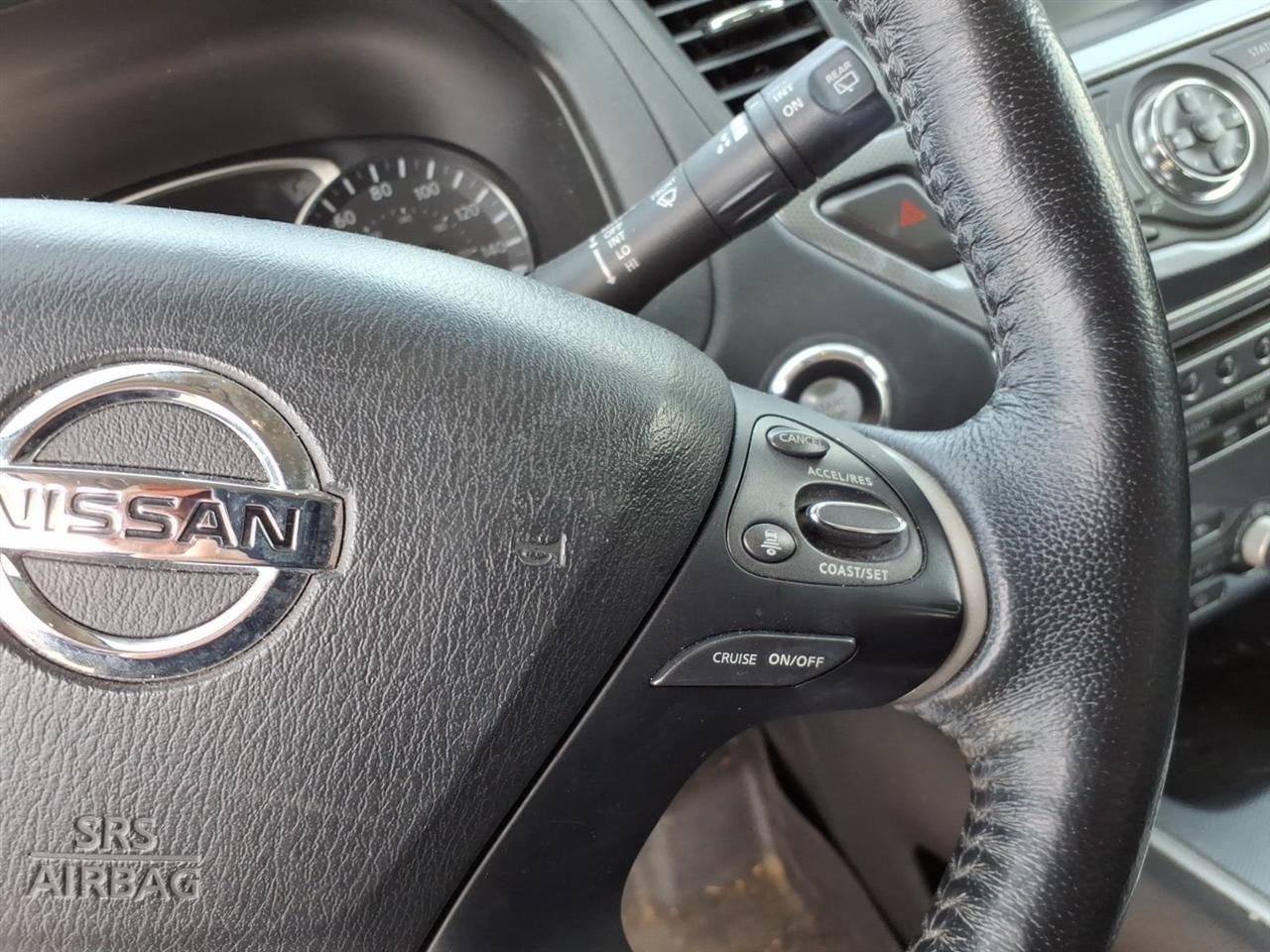 Nissan Pathfinder  2018