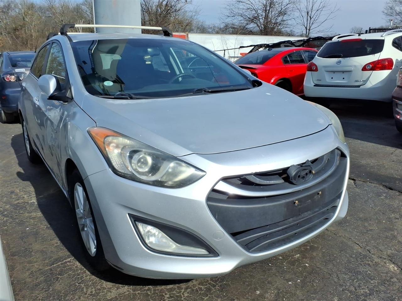 Hyundai Elantra GT  2013