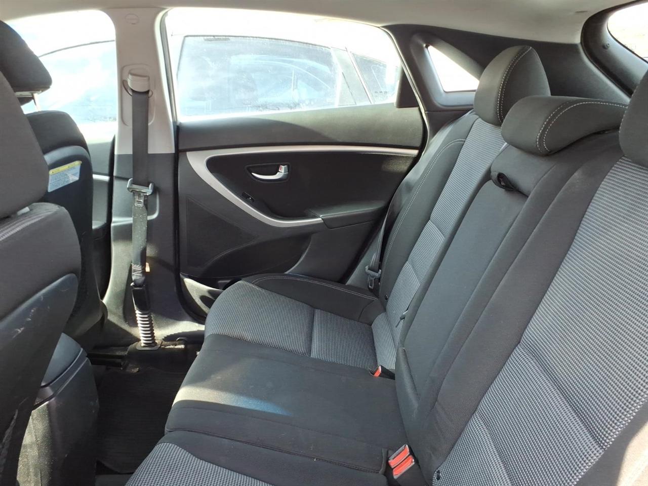 Hyundai Elantra GT  2013